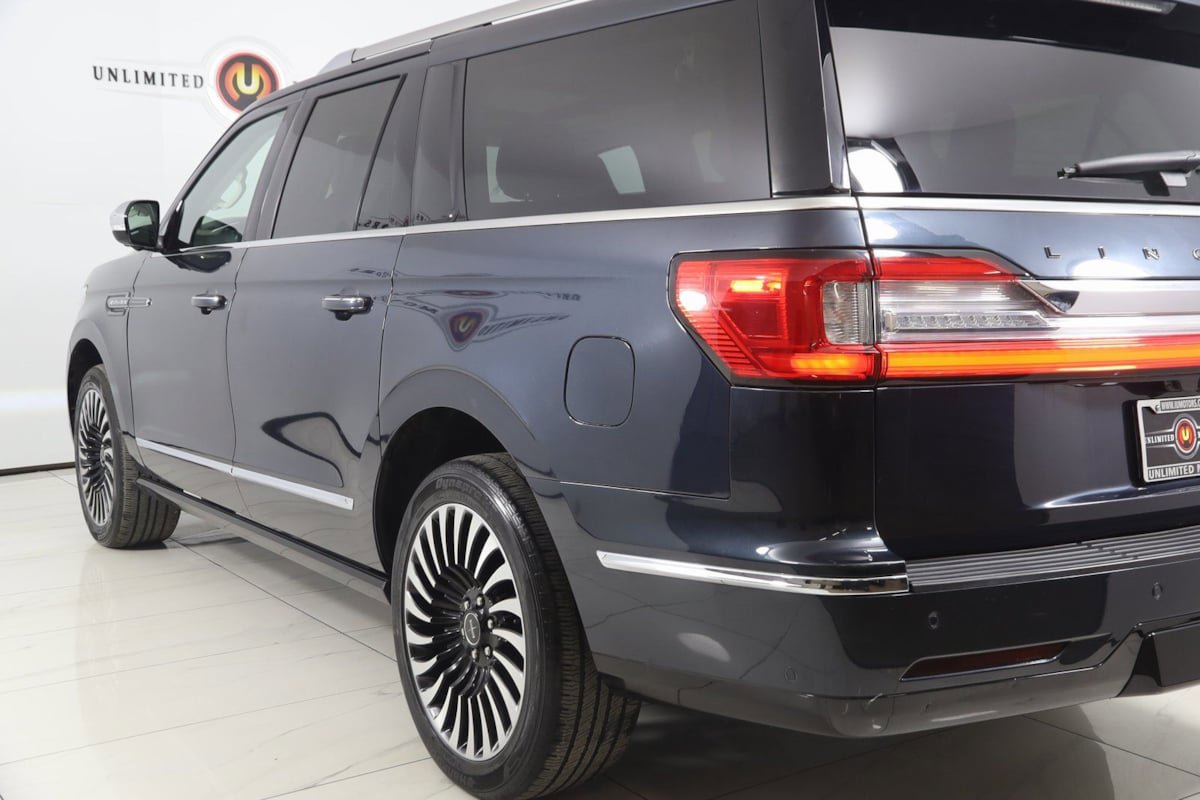 Used 2021 Lincoln Navigator L Black Label AWD/4WD image 27