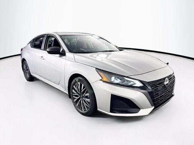 New 2026 Nissan Altima 2.5 SV FWD image 3