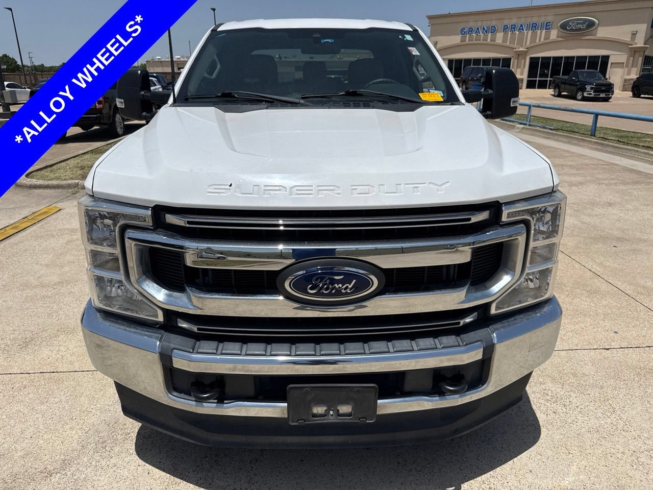 Used 2022 Ford F250 XLT AWD/4WD image 2