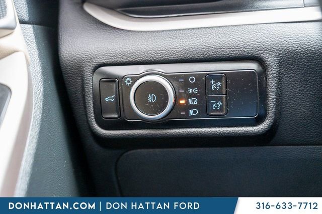 Used 2023 Ford Explorer XLT w/ Equipment Group 202A image 14