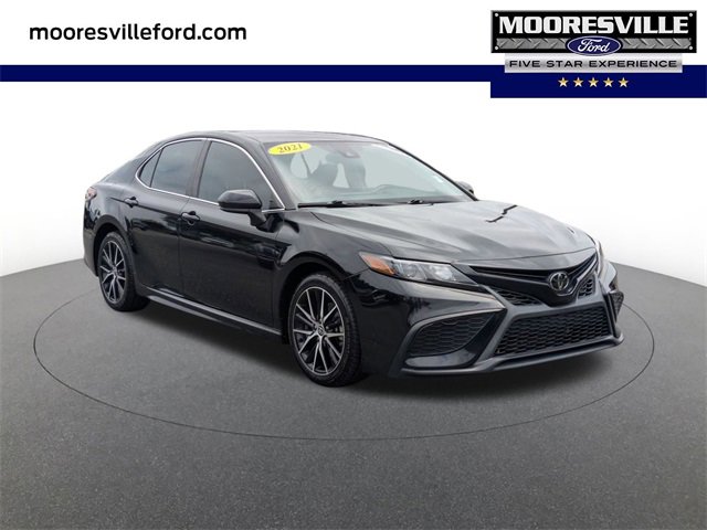 Used 2021 Toyota Camry SE