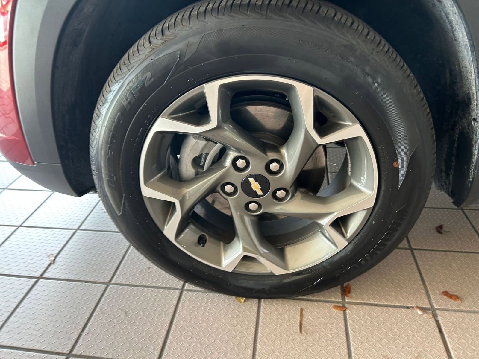 Used 2025 Chevrolet Trax LT w/ LT Convenience Package image 23