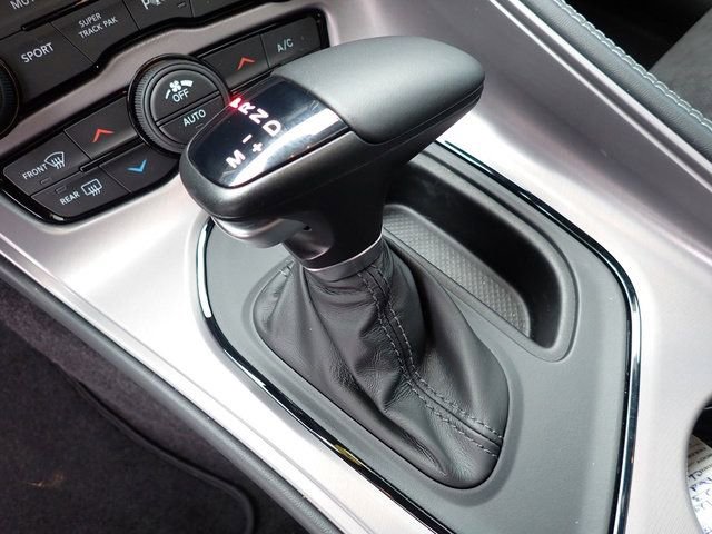 Used 2023 Dodge Challenger R/T w/ Plus Package image 26