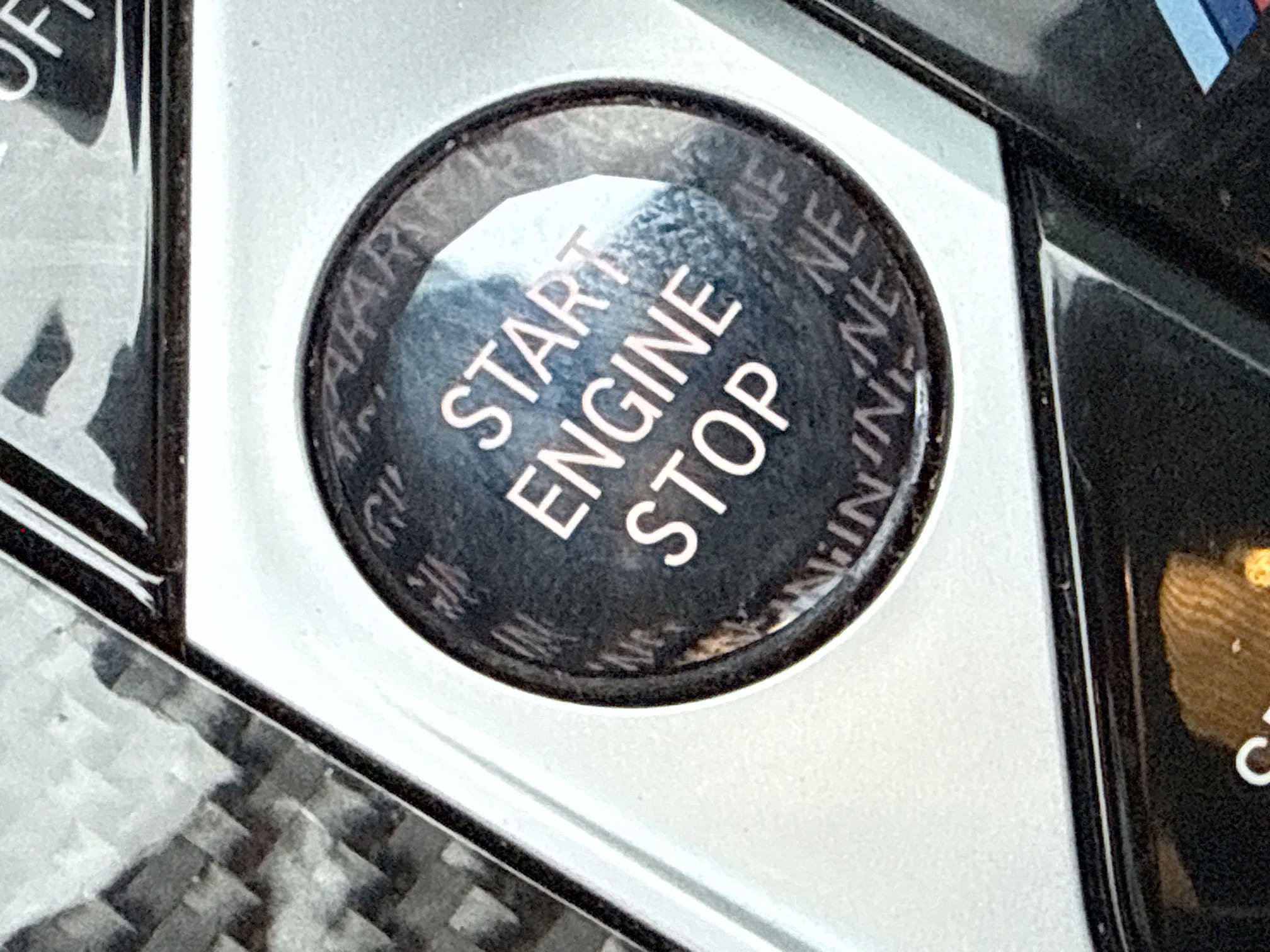 Used 2021 BMW X5 M50i w/ Executive Package image 38