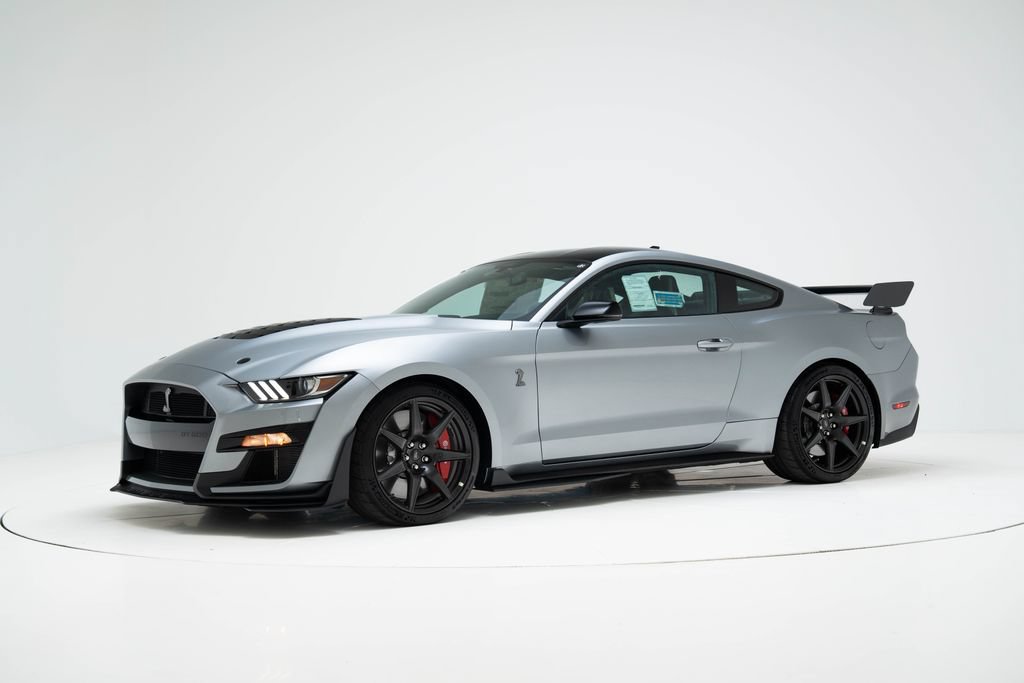 Used 2022 Ford Mustang Shelby GT500 w/ Carbon Fiber Track Pack RWD image 7