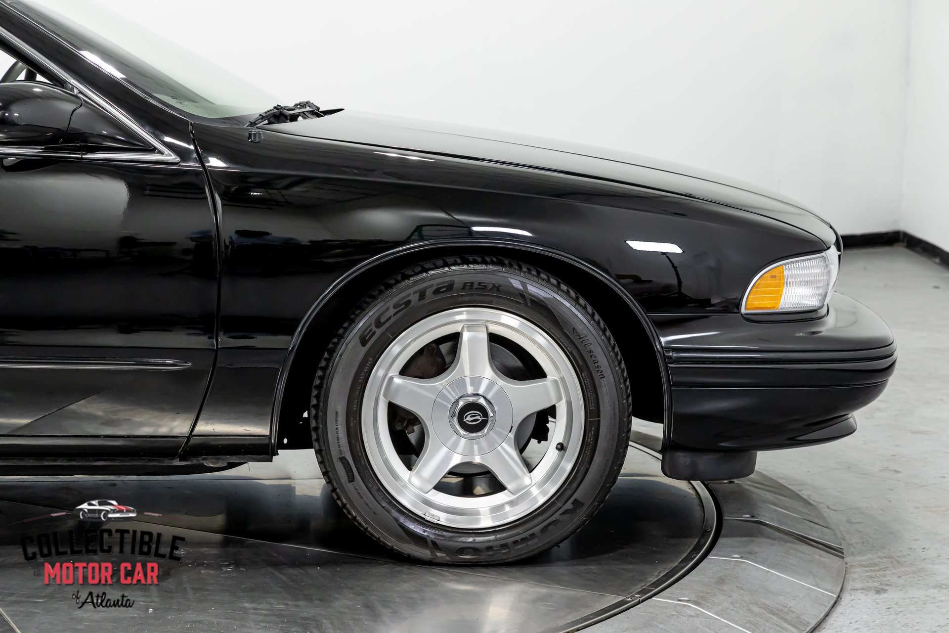 Used 1996 Chevrolet Impala SS RWD image 42