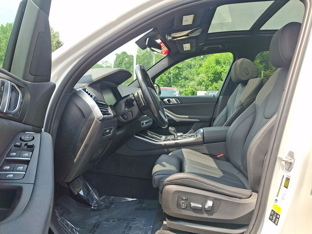 Used 2019 BMW X5 xDrive40i w/ Premium Package 2 AWD/4WD image 12