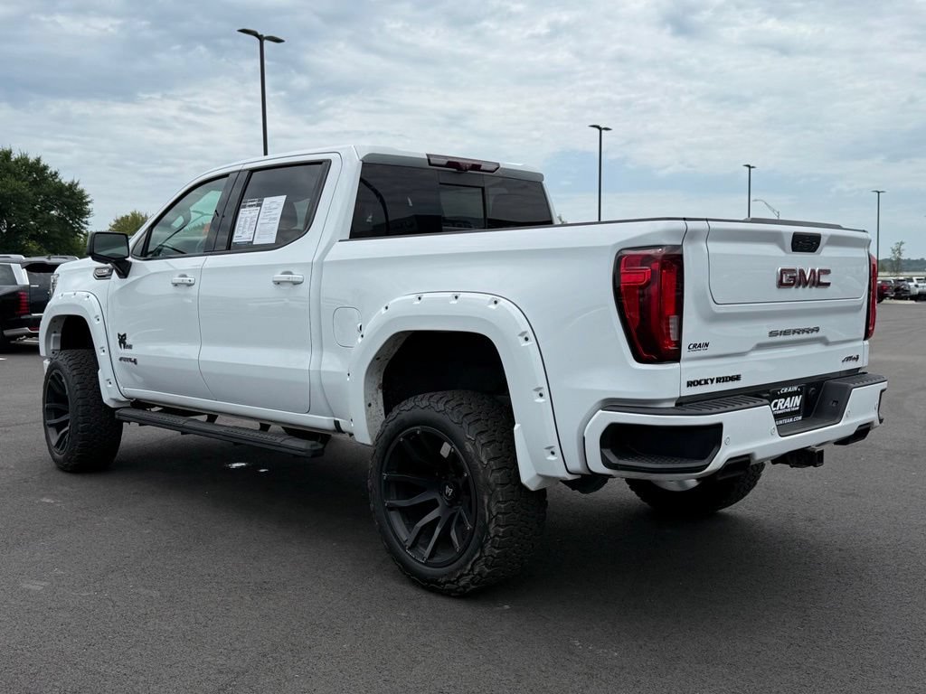Used 2021 GMC Sierra 1500 AT4 w/ AT4 Premium Package AWD/4WD image 8