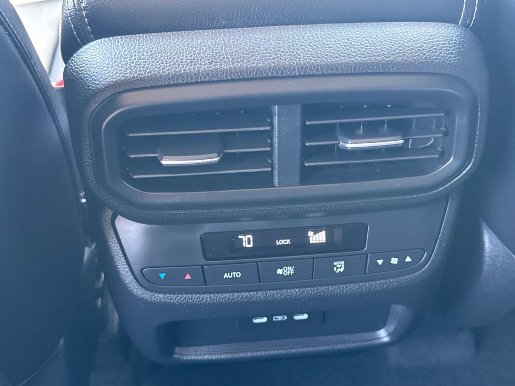 Used 2025 Honda Pilot EX-L image 35