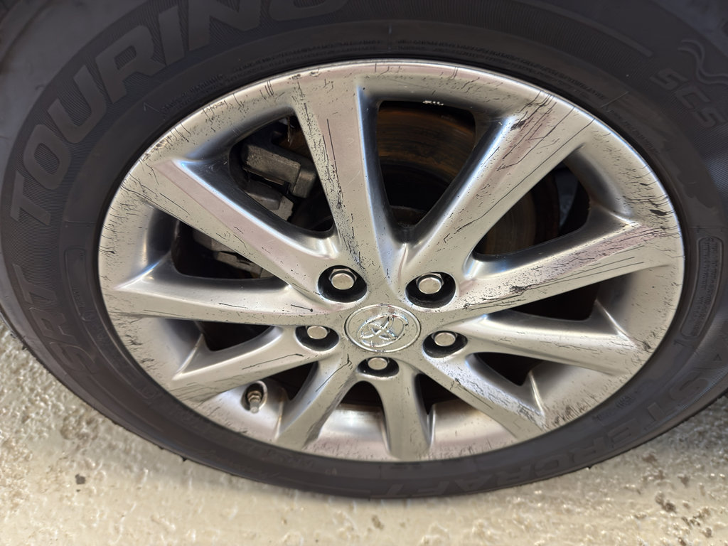 Used 2010 Toyota Camry Hybrid image 34