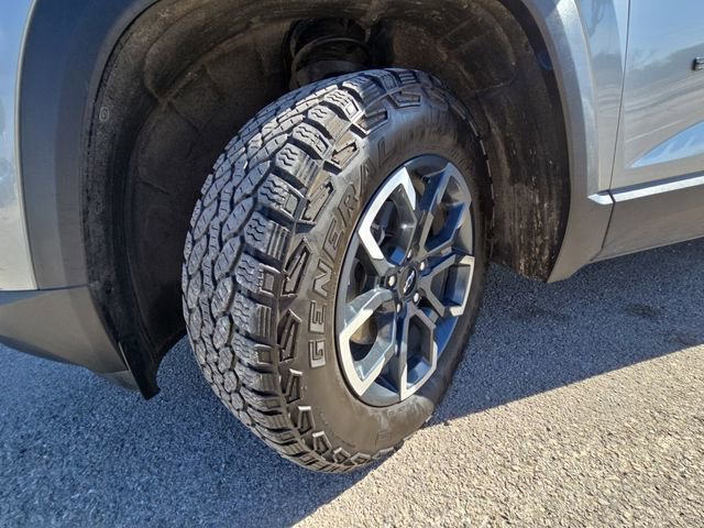 Used 2025 Chevrolet Equinox ACTIV image 33