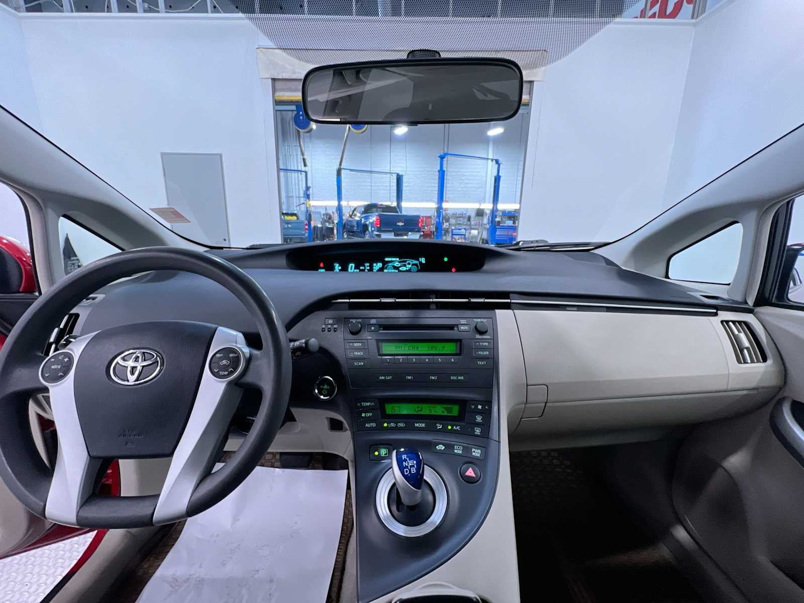 Used 2010 Toyota Prius Two FWD image 23