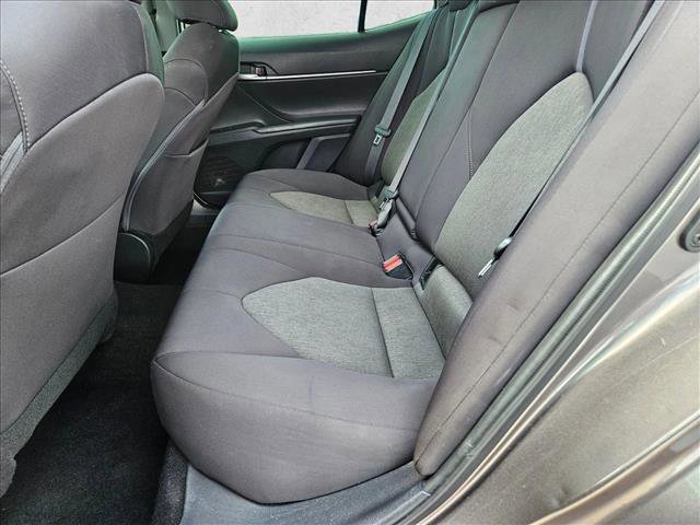 Used 2022 Toyota Camry LE image 17
