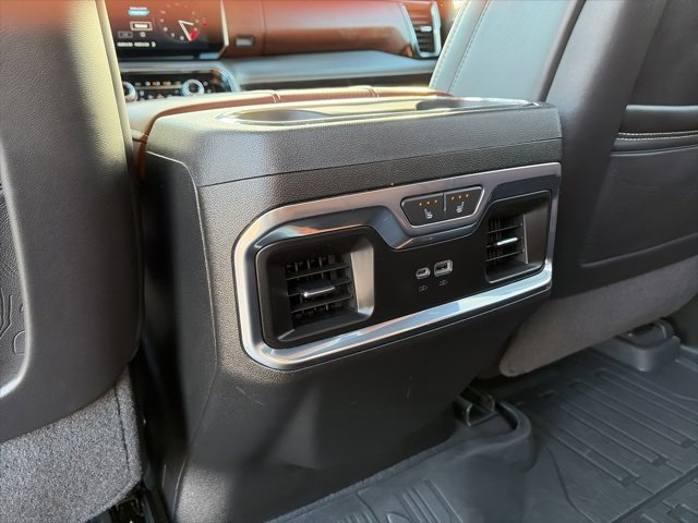 Used 2024 GMC Sierra 2500 Denali Ultimate image 40