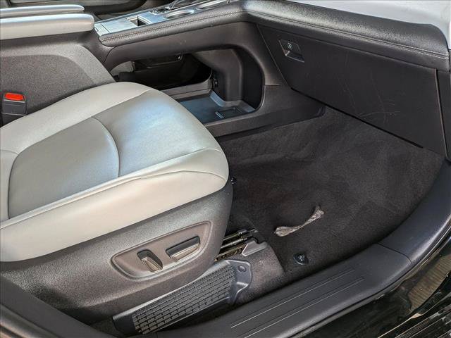 Certified 2026 Toyota Sienna XLE FWD image 16