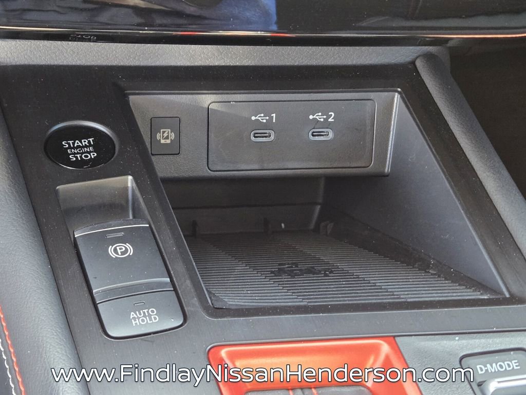 Used 2025 Nissan Kicks SR AWD/4WD image 29