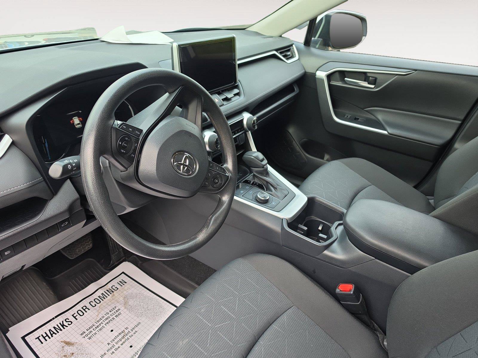Used 2025 Toyota RAV4 XLE w/ Convenience Package AWD/4WD image 10
