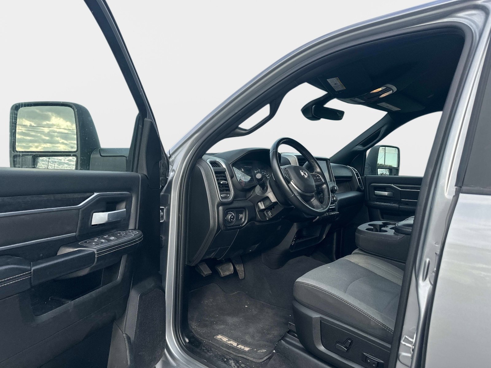 Used 2024 RAM 2500 Big Horn image 11