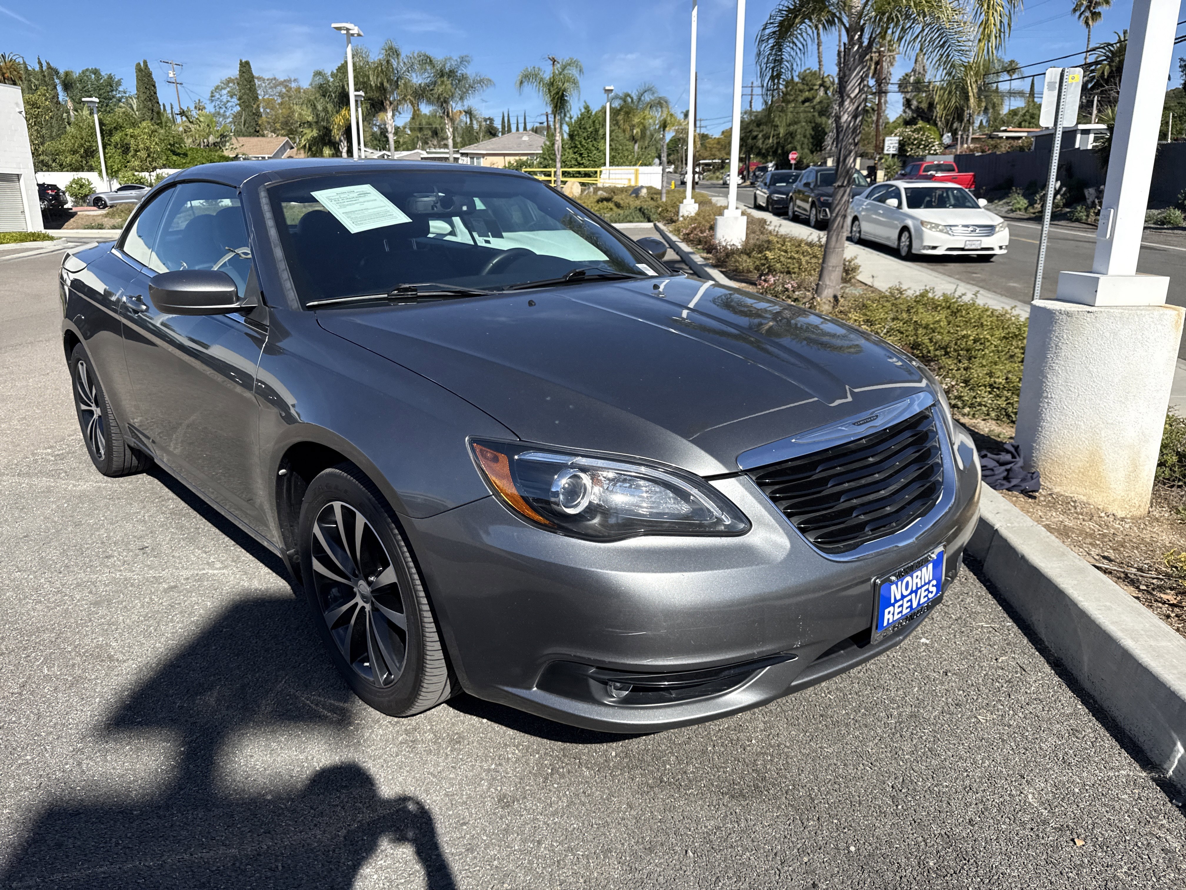 Used 2013 Chrysler 200 S image 7