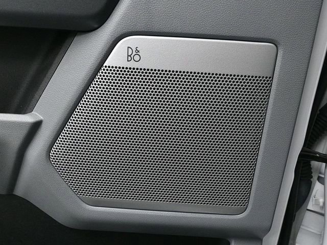 Used 2021 Ford F150 Lariat w/ Equipment Group 501A Mid image 24