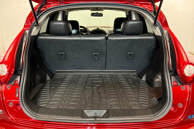 Used 2012 Nissan Juke SL FWD image 22