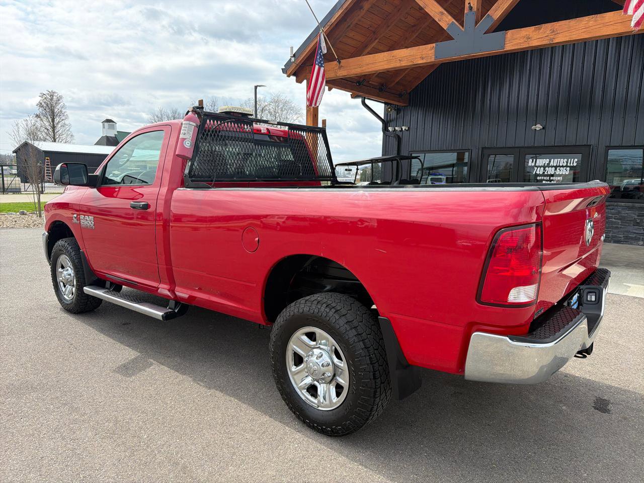 Used 2018 RAM 2500 Tradesman w/ Chrome Appearance Group AWD/4WD image 6