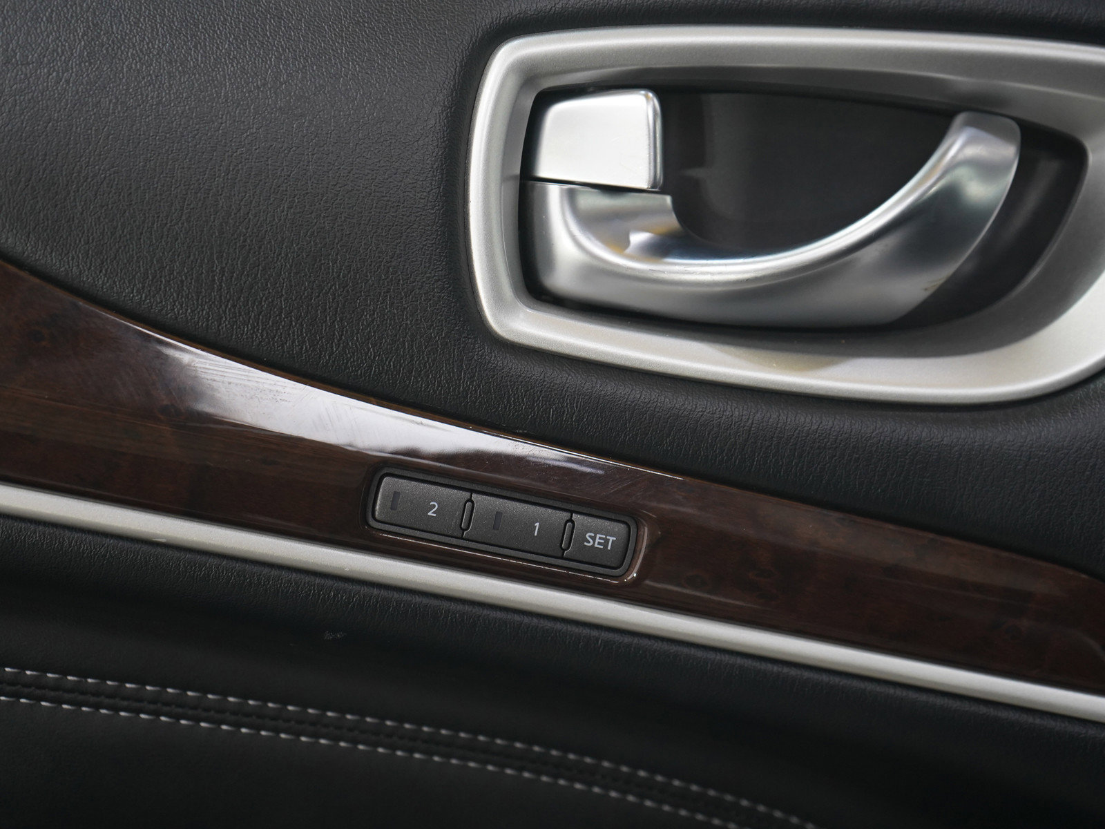 Used 2020 INFINITI QX60 Luxe w/ Sensory Package image 25