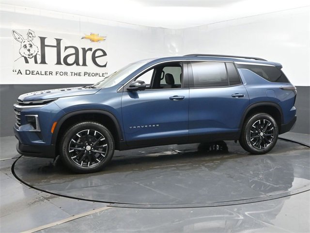 New 2026 Chevrolet Traverse LT w/ Sun and Wheel Package image 11