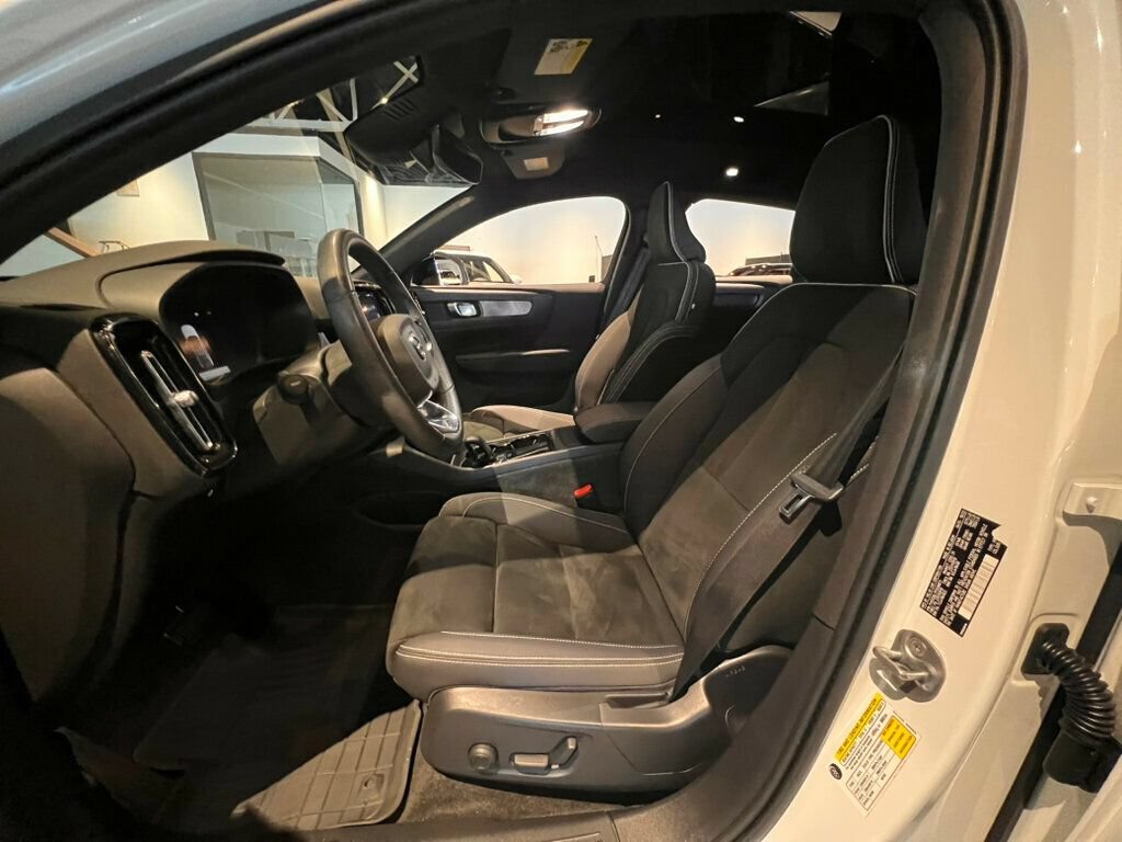 Used 2023 Volvo C40 P8 Recharge Plus AWD/4WD image 16