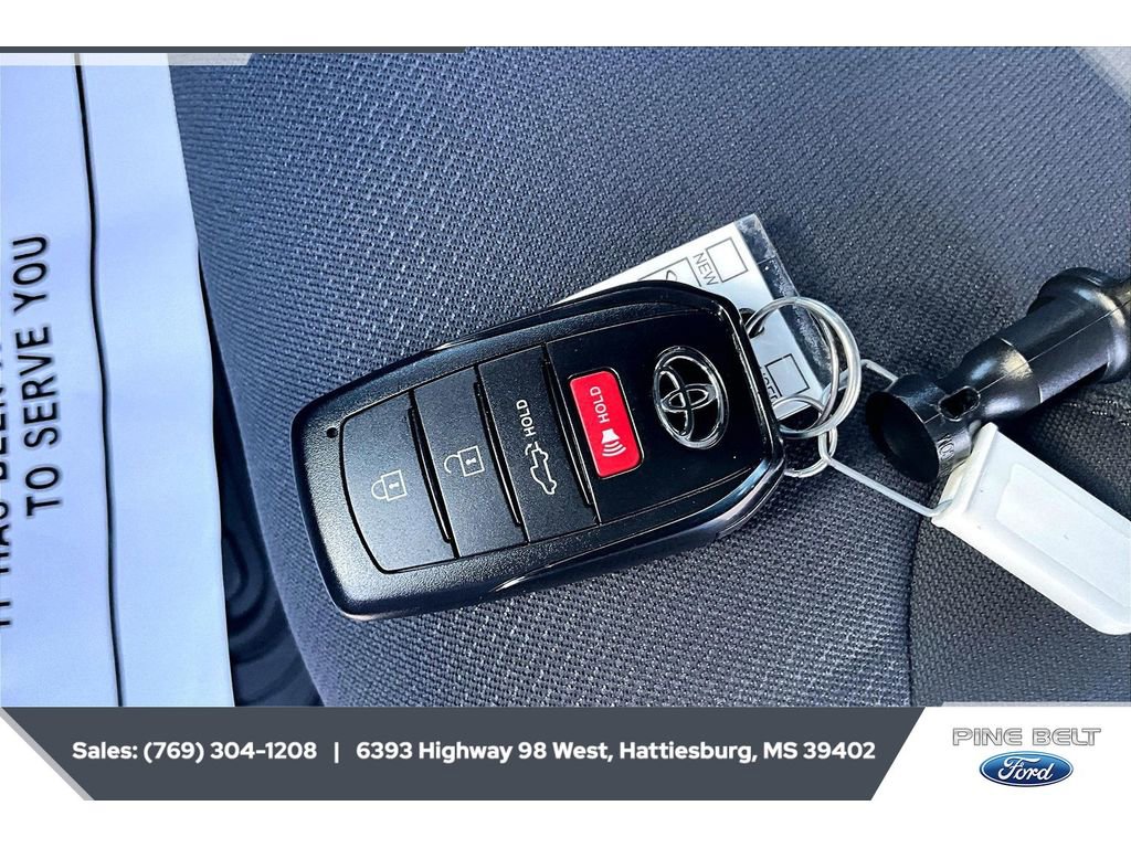 Used 2025 Toyota Tundra SR w/ SR Tow Package AWD/4WD image 19