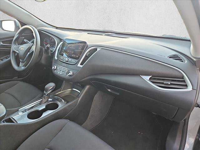 Used 2024 Chevrolet Malibu LT image 21
