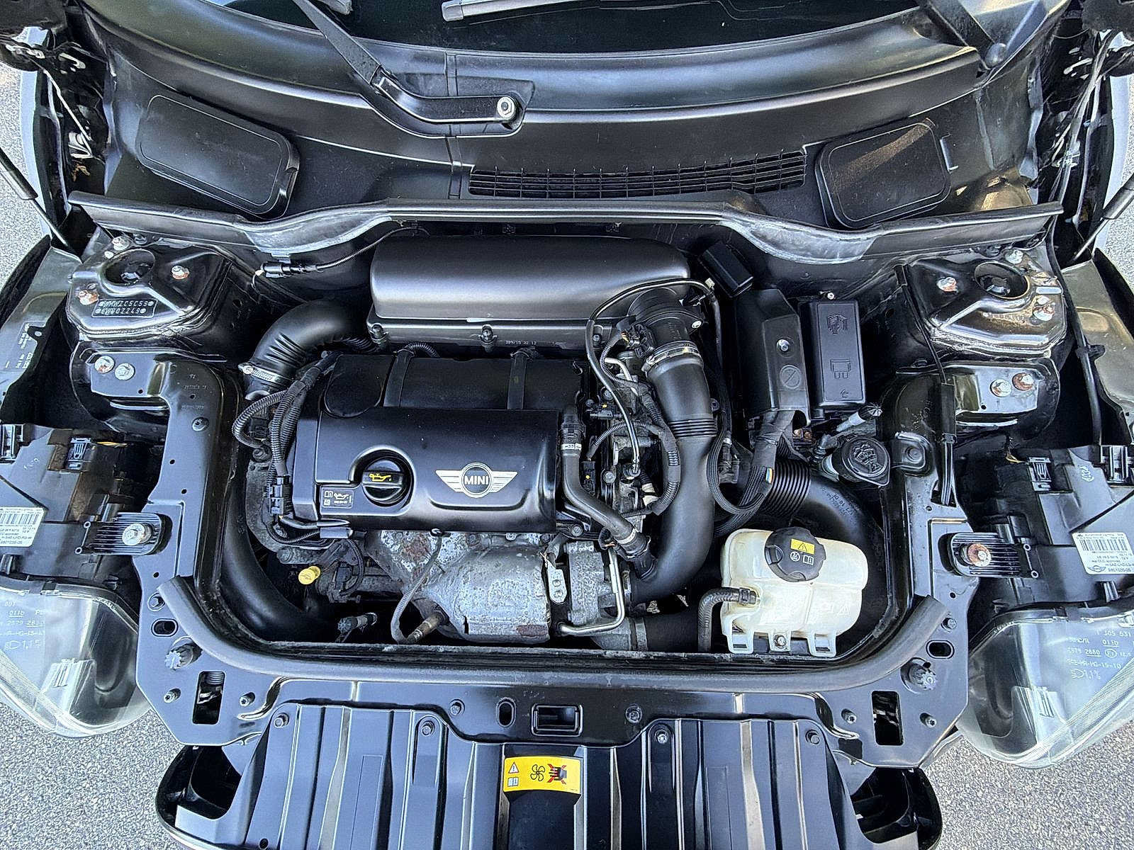 Used 2016 MINI Cooper Countryman S AWD/4WD image 17
