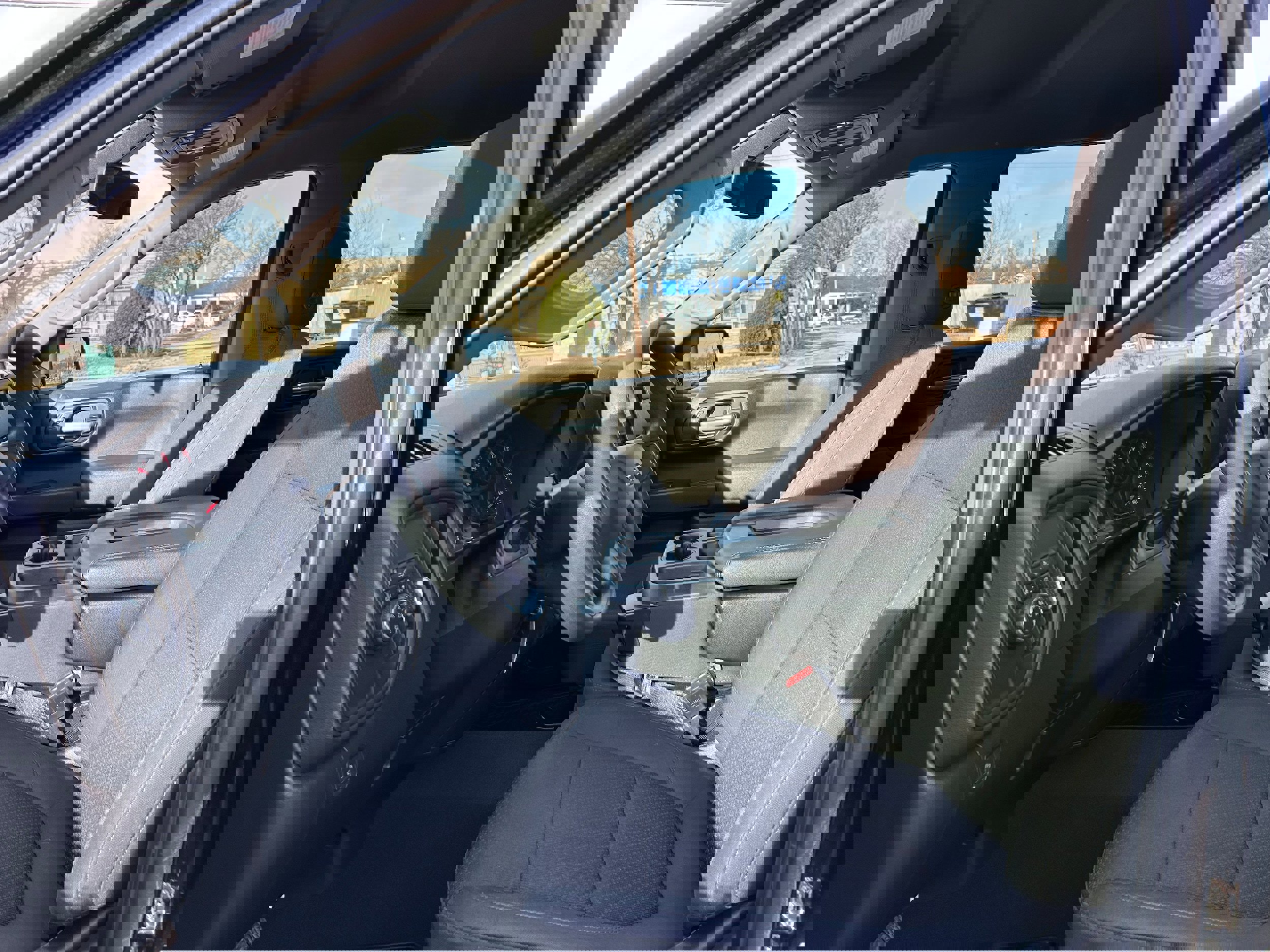 Used 2021 Chevrolet Silverado 1500 Custom w/ Rally Edition image 13