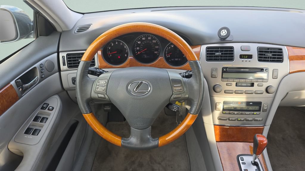 Used 2006 Lexus ES 330 FWD image 12