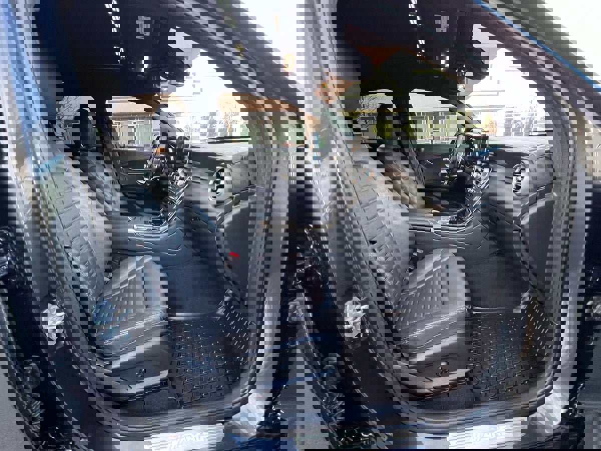 Used 2021 Mercedes-Benz GLC 43 AMG 4MATIC Coupe image 15