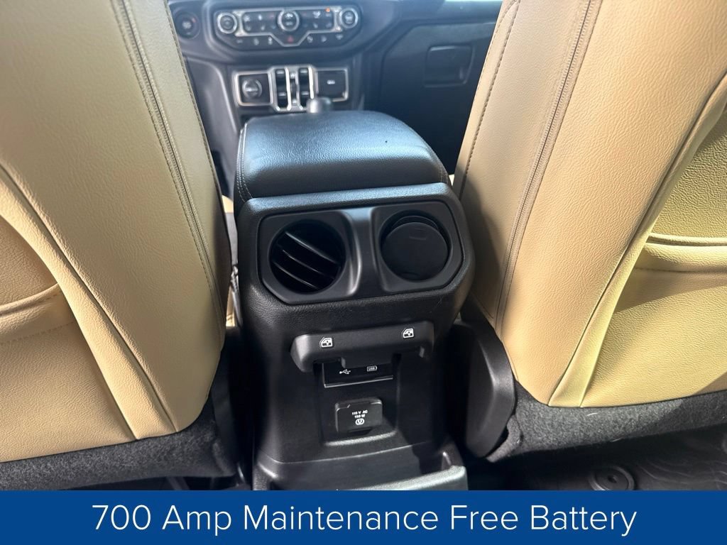 Used 2018 Jeep Wrangler Unlimited Sahara AWD/4WD image 23
