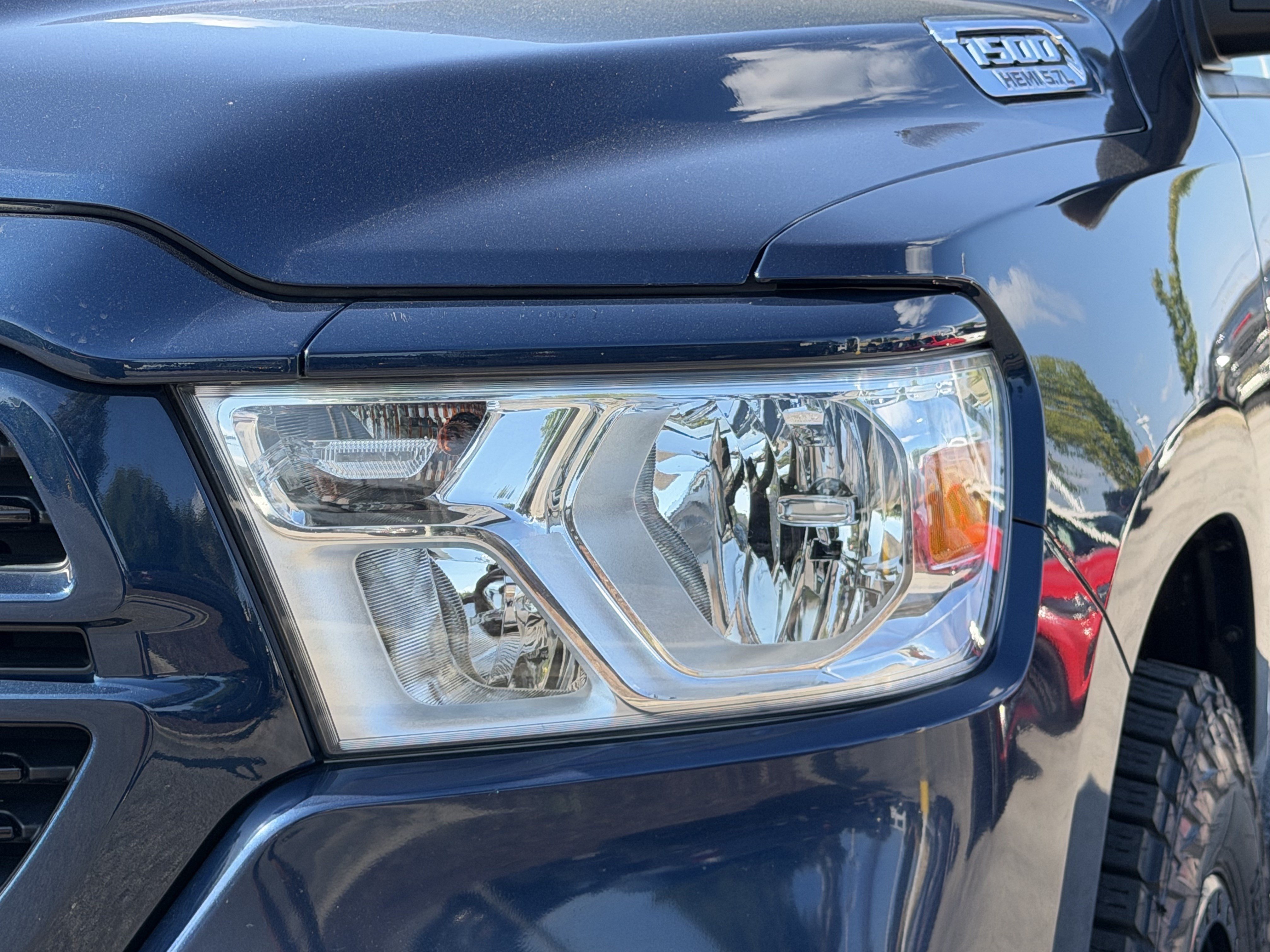 Used 2020 RAM 1500 Big Horn AWD/4WD image 6