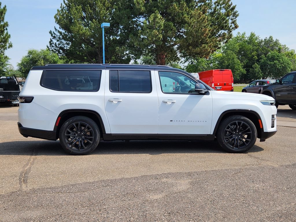 New 2026 Jeep Grand Wagoneer L Summit AWD/4WD image 2