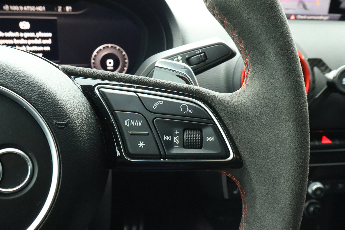 Used 2018 Audi RS 3 w/ Technology Package image 32