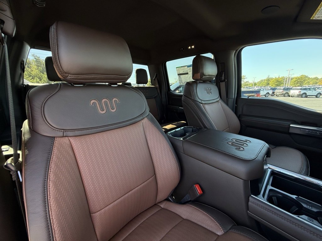 New 2026 Ford F250 King Ranch w/ Chrome Package image 30