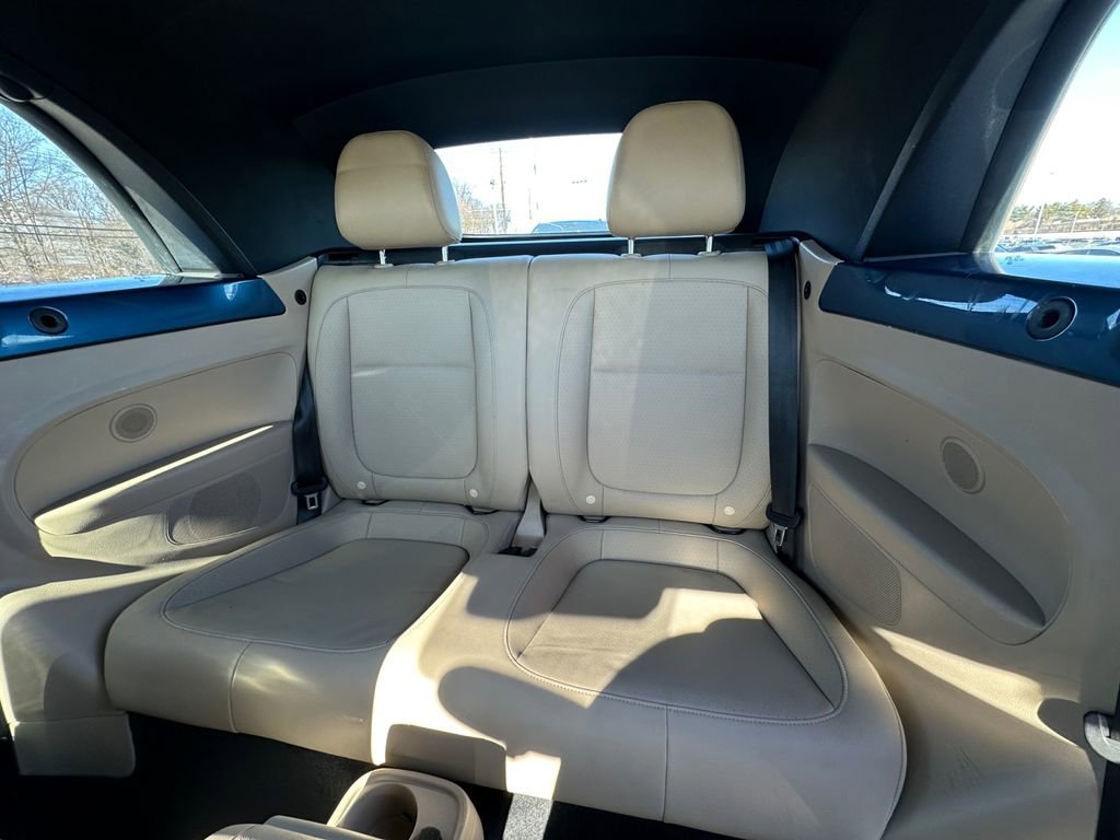 Used 2019 Volkswagen Beetle 2.0T S image 18