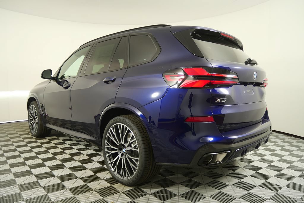 Used 2026 BMW X5 sDrive40i w/ Executive Package RWD image 4