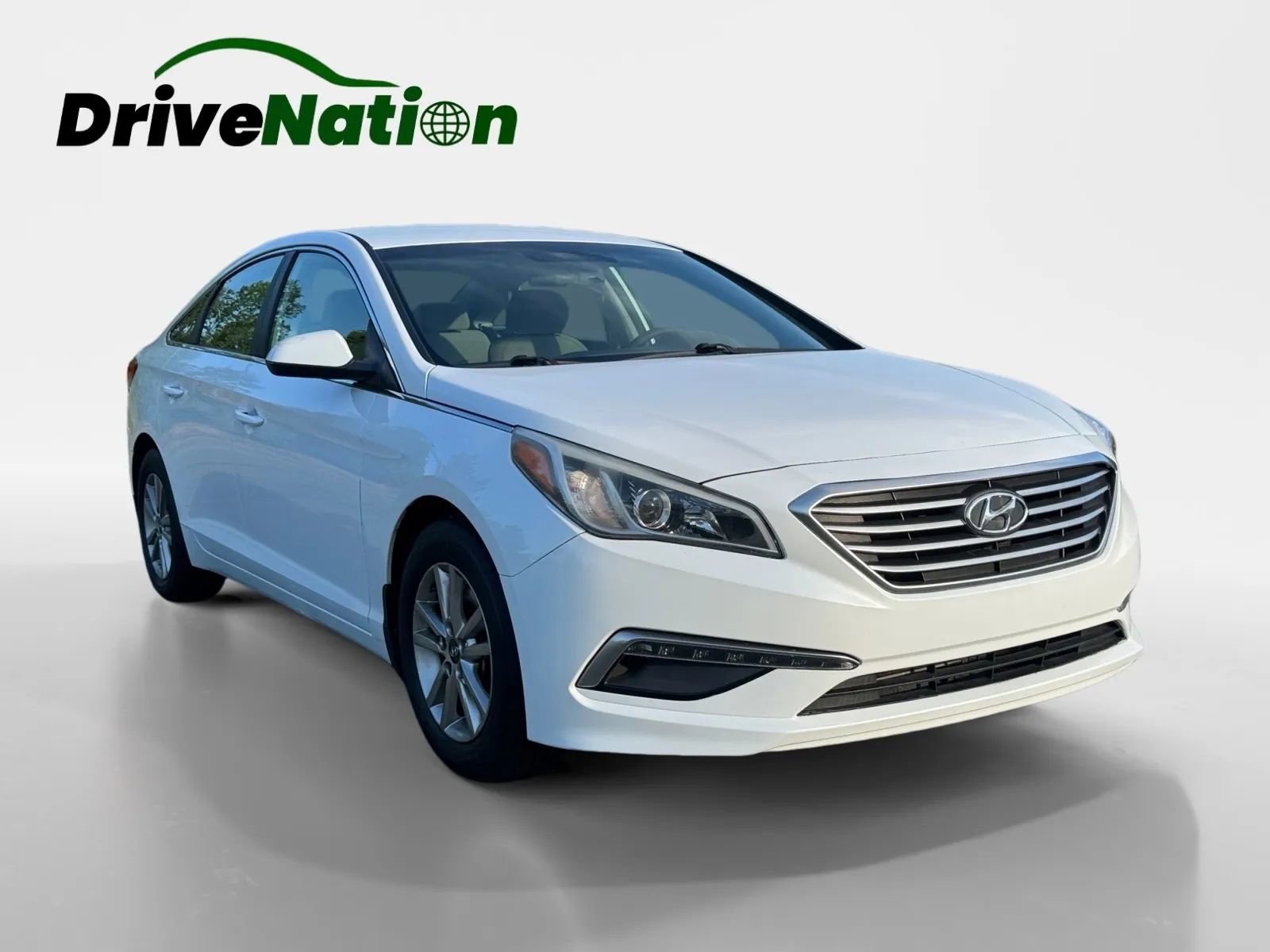 Used 2015 Hyundai Sonata SE FWD image 3