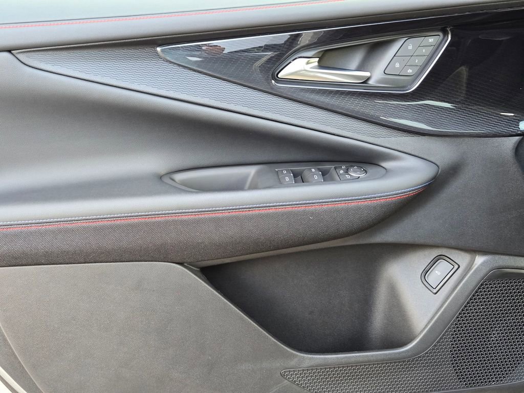 Used 2025 Chevrolet Blazer EV RS image 24