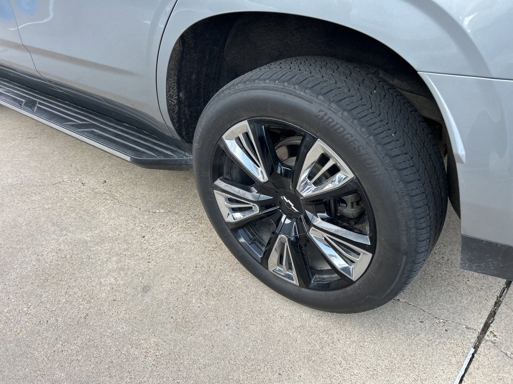 Used 2024 Chevrolet Tahoe High Country image 10