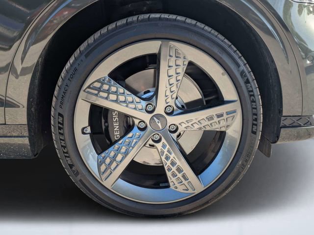 Used 2025 Genesis GV70 3.5T Sport w/ Sport Prestige Package AWD/4WD image 11