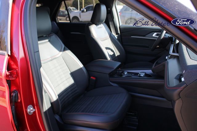 New 2026 Ford Explorer ST-Line w/ ST-Line Street Pack image 7