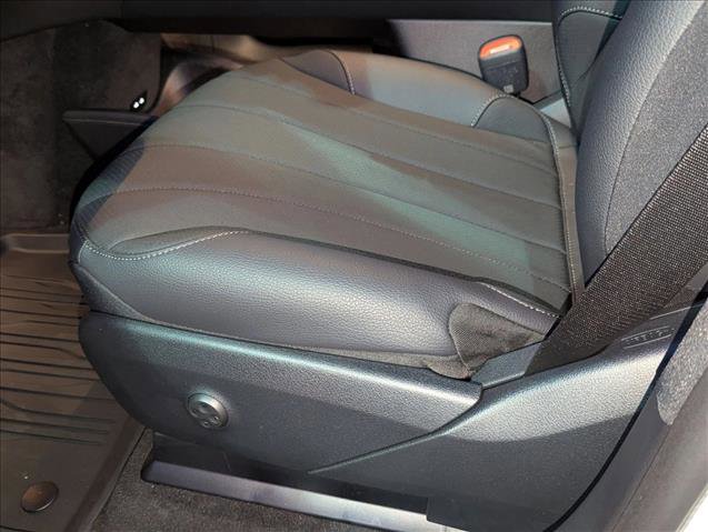 New 2026 Mercedes-Benz EQE 320 4MATIC SUV image 4