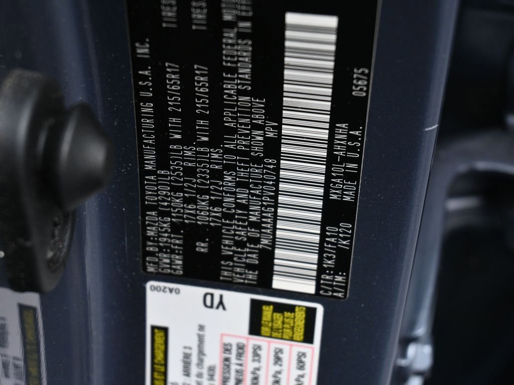 Used 2023 Toyota Corolla Cross L image 17