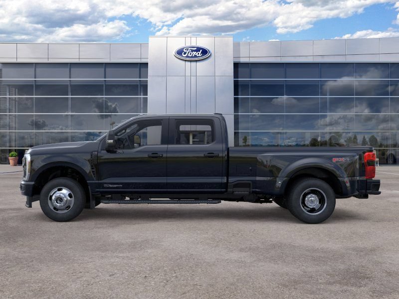 New 2026 Ford F350 XL w/ STX Appearance Package AWD/4WD image 3